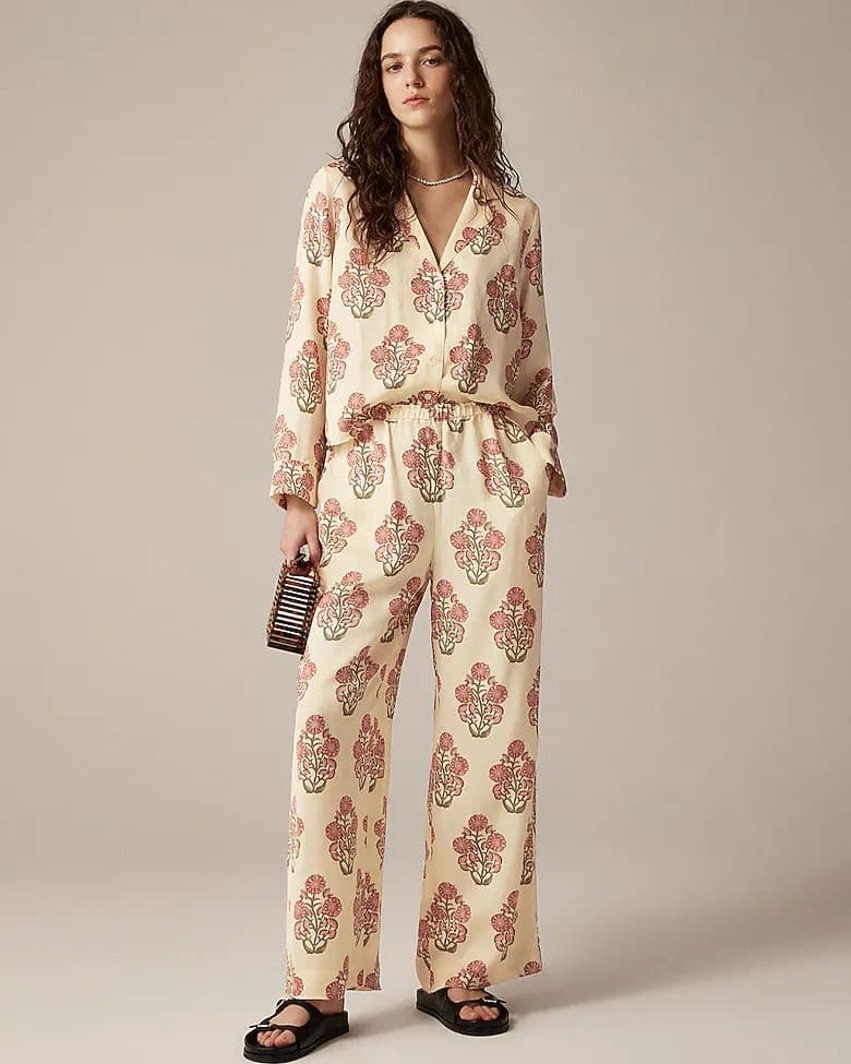 A J Crew matching set in large block print on cream